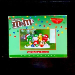 M&M'S Holiday Ornament with Red, Green, Yellow Characters